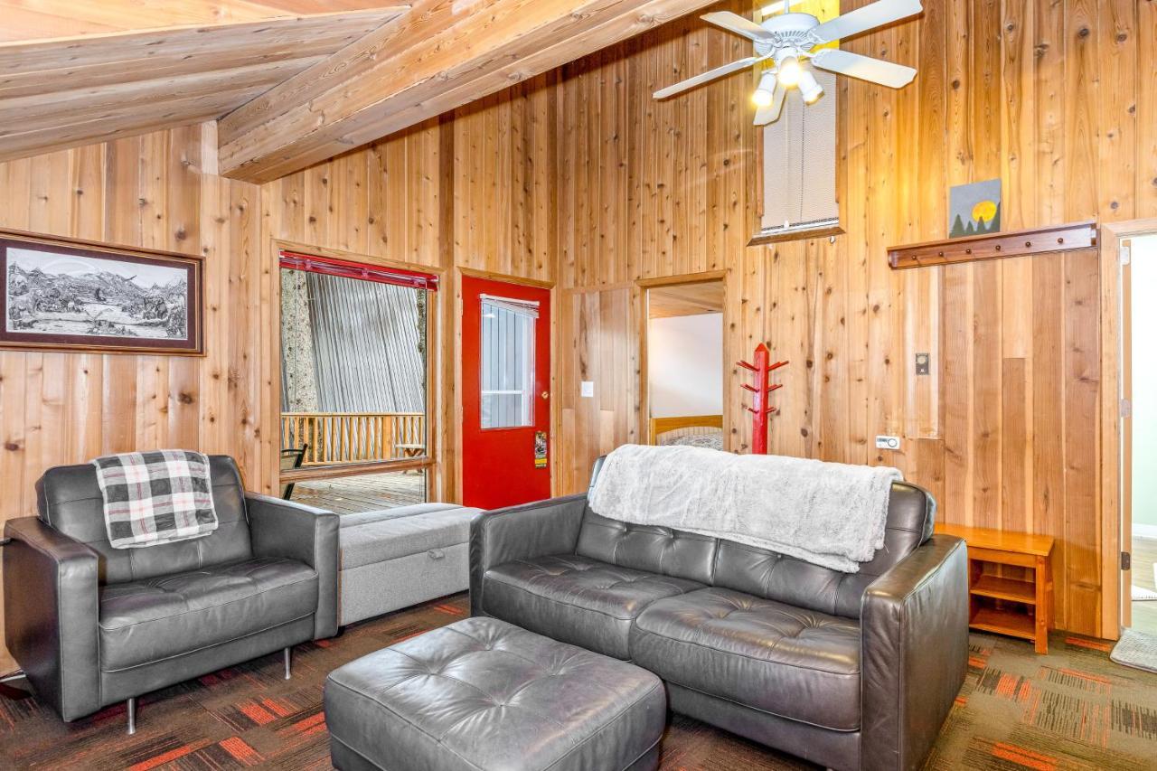 Alpine Meadows Cabin Girdwood Exterior photo